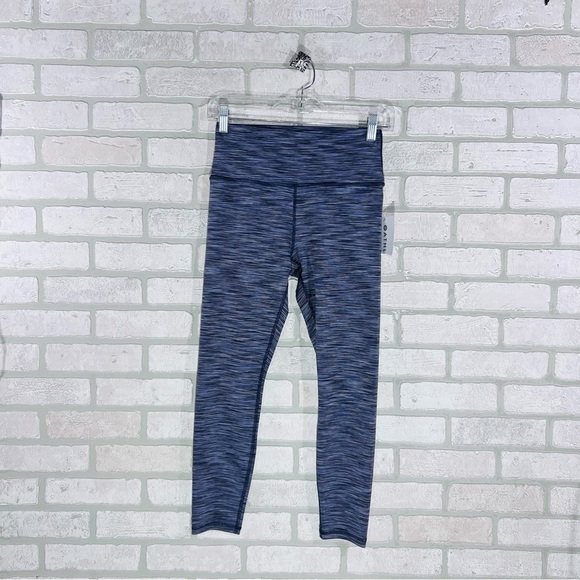 Athleta NWT Transcend Textured 7/8 Tight Leggings Swallowtail Nova Text Size M - Picture 2 of 8